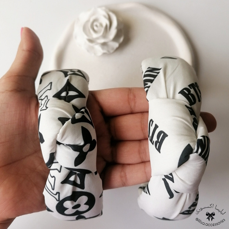 تل ابری اسپرت سفید مشکی